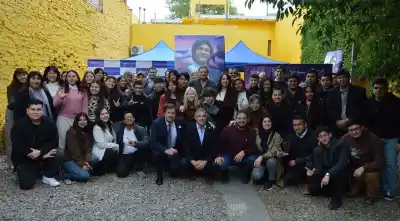 Diputados de La Libertad Avanza llegaron a Salta y se encerraron en la Casa de la Libertad