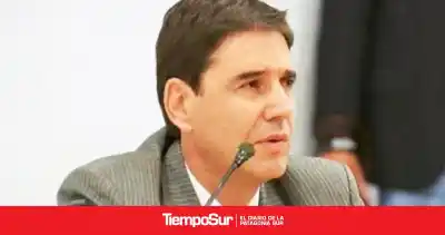 Endeudados hasta el cuello: el consejo de un juez para recuperar el sueldo que el banco se lleva entero