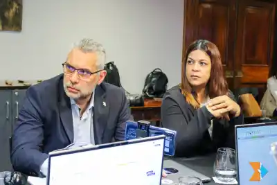 Un exjefe de las Fuerzas Armadas declaró por el radar británico en Tierra del Fuego y Lapadula ya habla de nuevas normas