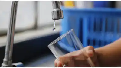 Cortaron el agua en dos barrios de San Salvador de Jujuy: hay camiones cisterna recorriendo la zona