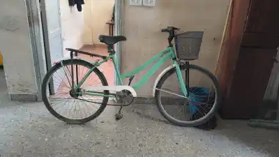 Un menor fue sorprendido con una bici ajena en Chimbas: lo que pasó después lo complicó