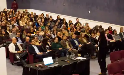 Capacitaron a más de 300 agentes en IA: la advertencia que nadie vio venir