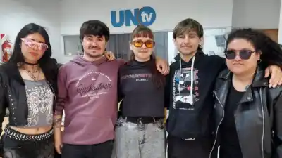 El video que grabaron en un parque de Paraná y que hoy les cambió la vida a cinco jóvenes
