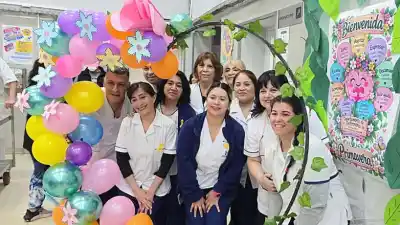 El mensaje que dejaron en una bandera del hospital y que nadie esperaba leer