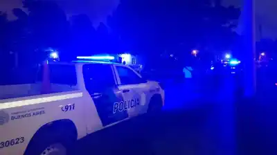 Discusión fatal bajo un puente de la Panamericana: la mujer baleada murió horas después