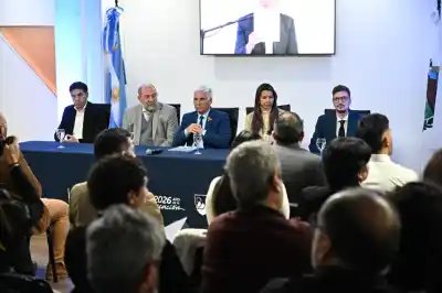 Más de 7 mil empleados públicos ya se anotaron para capacitarse en IA: el dato que sorprende al Gobierno
