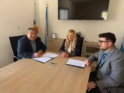 Ullúm suma un puente clave para no quedar aislado cuando el clima aprieta