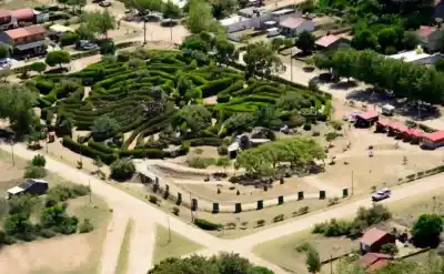 El Laberinto de Las Toninas ya se prepara para la temporada: la nueva estructura que sorprenderá a los visitantes