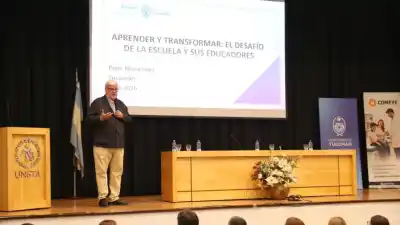 Tucumán trajo a un referente español de la educación: qué les dijo a los docentes