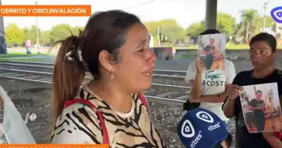 Hallaron a un hombre con heridas internas graves junto a las vías: su familia denuncia irregularidades y pide testigos