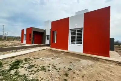 18 casas en tres localidades de San Martín: en una ya se ven los últimos detalles