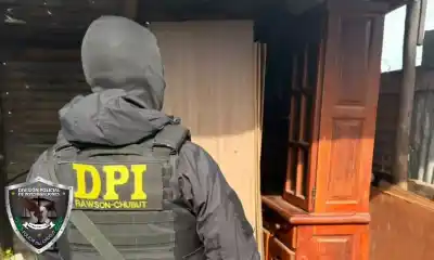 Denunció que le vaciaron la casa en Área 16 y la policía terminó allanando otro domicilio