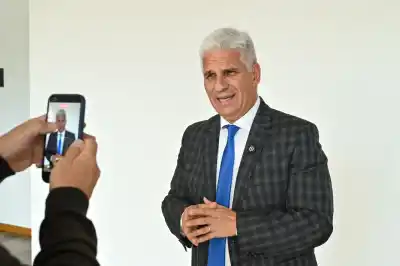 Un video, dos gobernadores y un pedido que Poggi no pudo aceptar