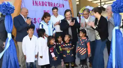 La comunidad wichí de El Obraje esperó 15 años por su escuela: cómo era el lugar donde estudiaban los chicos