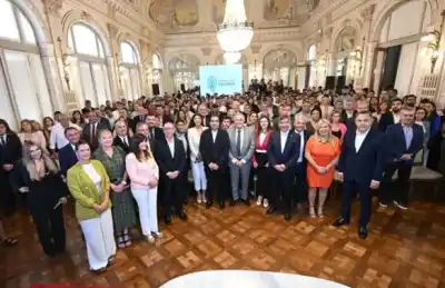 Firmaron acuerdos clave para que miles puedan estudiar sin salir de sus ciudades