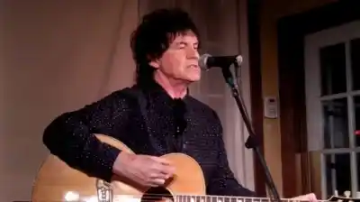 El adiós a la voz que hizo cantar a toda una generación en los 80