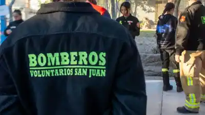 Evalúan cada llamado antes de salir: los bomberos de San Juan prenden la alarma por lo que viene