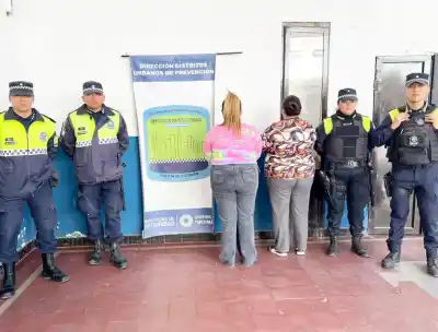 Entraron a un sanatorio de avenida Roca y terminaron aprehendidas: qué desató todo