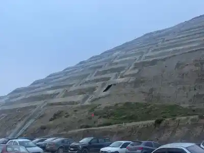 El Cerro Chenque se movió tras las lluvias: el hundimiento que tiene en vilo a Comodoro