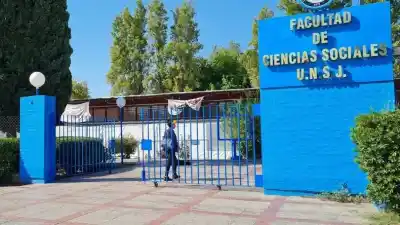 Alerta naranja por Zonda: las escuelas de la UNSJ no abren sus puertas este jueves