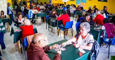 Río Gallegos: más de 250 jubilados dijeron presente y ya se juega la primera disciplina