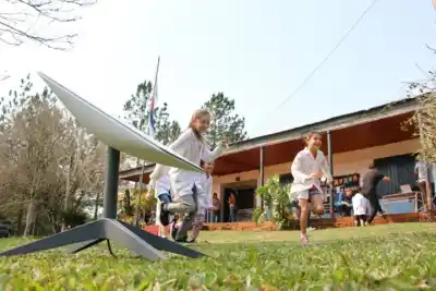 El plan que lleva internet satelital a las escuelas rurales ya tiene sus primeras 5 sedes: dónde están
