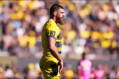 Lo expulsaron por un tackle peligroso y ahora le cayó una sanción que enciende la polémica