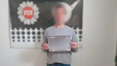 Le dijo que su familia estaba "engualichada" y ella le entregó una fortuna: terminó detenido