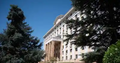 Mendoza aplicó 14 cesantías en un solo día: en qué áreas cayeron los despidos