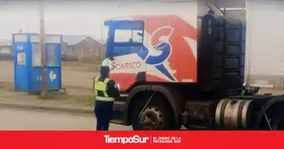 Un camión Scania que circulaba por Santa Cruz terminó retenido: lo que ordenó la Justicia