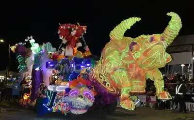 El país esconde otras fiestas de carrozas estudiantiles: dónde y desde cuándo