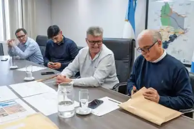 Plaza Huincul: la licitación de 24 viviendas que tiene a cuatro empresas tras el mismo objetivo