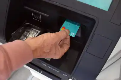 Sueldos estatales en Chaco: quiénes cobran primero y con los aumentos ya incluidos