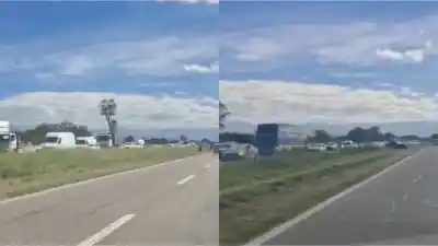 Iba por la Ruta 66 de noche y terminó con el auto dado vuelta: qué encontraron en el camino