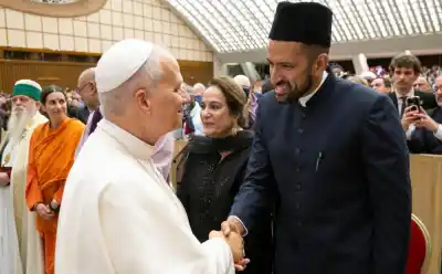 El imán que espera al Papa en Buenos Aires: "Necesitamos más voces de paz"
