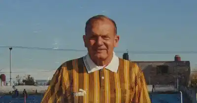 Huérfano a los 5 años, hoy tiene 85 y sigue entrando a la cancha: el árbitro que rompió un récord en San Rafael