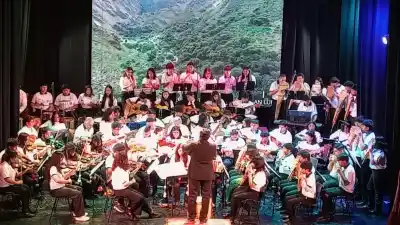 115 músicos jujeños viajan a Córdoba y la razón no es solo tocar