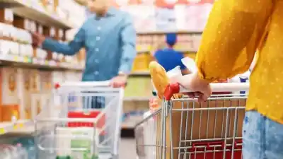 Compran más seguido, pero gastan menos: el dato que golpea el bolsillo en San Luis
