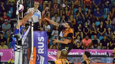 Monteros Vóley no pudo y cayó en la primera semifinal
