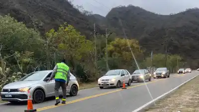 Diez días de controles en la ruta a El Rodeo: lo que apareció en el test que nadie esperaba
