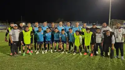 La Celeste no tuvo piedad: goleó a Tucumán y ya sabe quién le sigue en la Copa País