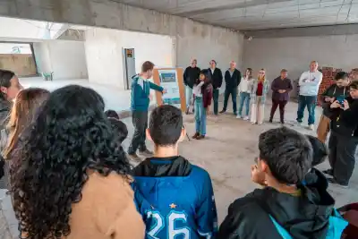 La obra que Milei abandonó en Quilmes Oeste y ahora avanza con un final inesperado