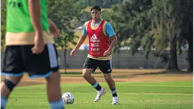 Colón mira a Yapeyú: el pibe que Delfino sube para el duelo ante All Boys