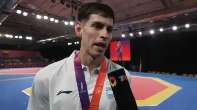 Se fue dos años del taekwondo para trabajar en un supermercado: el regreso que terminó en oro