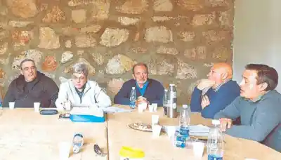 Camarones: los productores rurales fueron al Gobierno con un pedido que inquieta al sector
