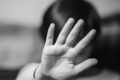 Denunció que a su hijo de 11 años lo amenazaron con una punta adentro de la escuela de La Banda
