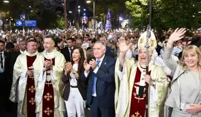 Tucumán se rindió ante la Virgen Generala, pero Jaldo lanzó una advertencia que lo cambia todo