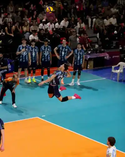Con la firma del correntino, Argentina se metió en la final y va por todo