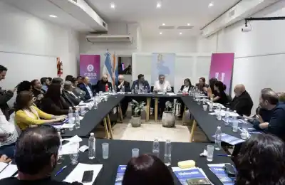Ushuaia llevó su voz a Buenos Aires y hay un detalle del Presidente que llamó la atención
