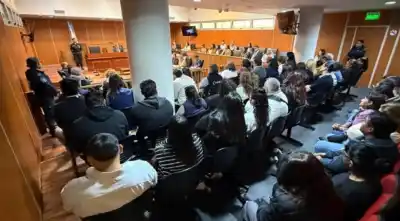 Prestaban plata a gente en apuros y terminaban embargándoles el sueldo: el abogado y sus socios deberán devolver todo